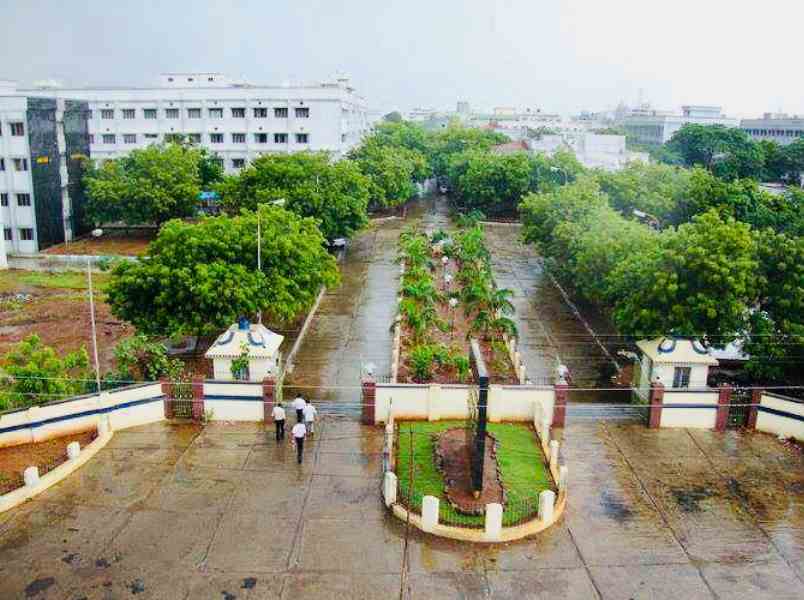K.A.P. Viswanatham Medical College campus