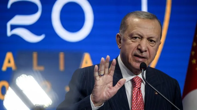"It would be unwise for Russia to attack Ukraine," Erdogan said