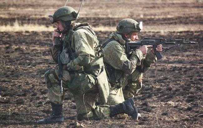 Russian troops broke through the defenses of Kherson