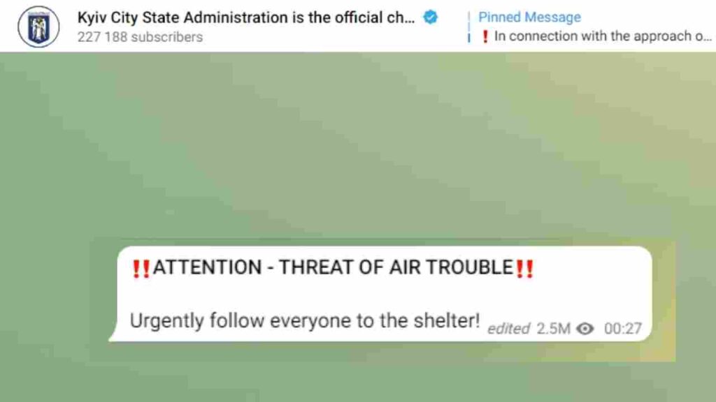 "Attention - the threat of an airstrike!!! Everyone urgently follows the shelter!", The message says.