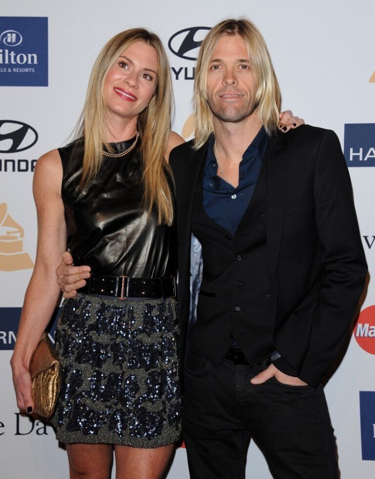 Taylor Hawkins - Cause of death, Networth, Wife, Kids, Career and More