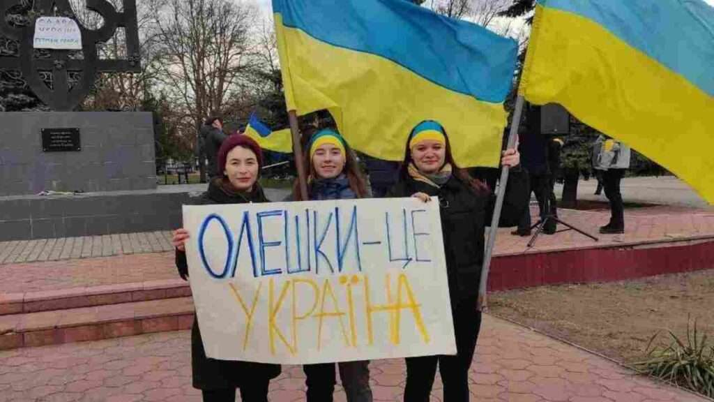 In Oleshki, unarmed people have shown that they are not afraid of Russian invaders!