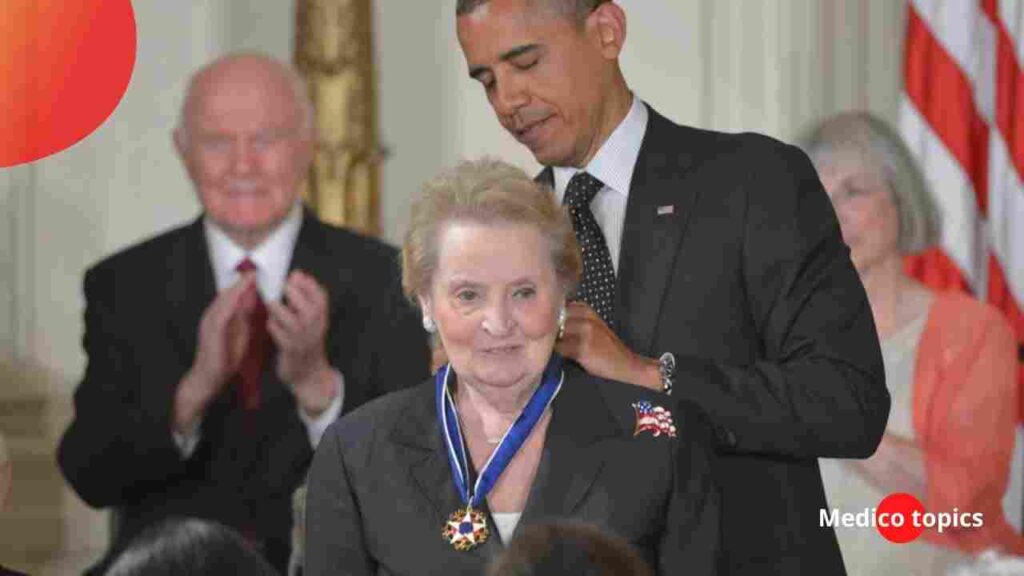In May 2012, Barack Obama awarded Madeleine Albright the Presidential Medal of Freedom.