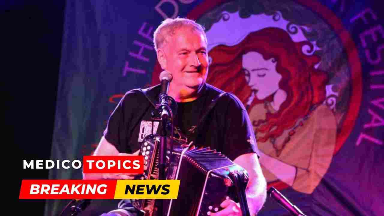 Traditional musician and singer Séamus Begley has died aged 73.