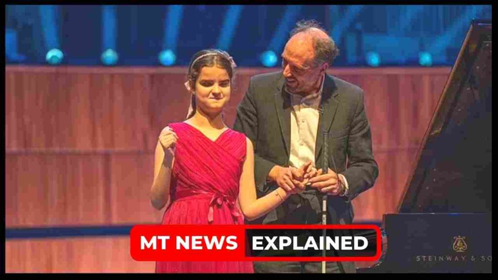 Who is Blind Pianist Lucy Meet the 13 year old girl stunned the viewers of channel 4 show
