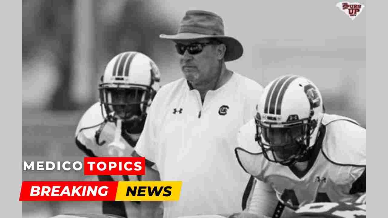 We regret to inform you that Brad Lawing, a former Gamecocks assistant coach, passed away late last night. Lawing coached the Carolina defensive line twice, from 2006 to 2012 and from 1989 to 1998. He truly cared about his coaching family as well as his friends, family, and players. Everyone who knew him mourns his passing deeply.