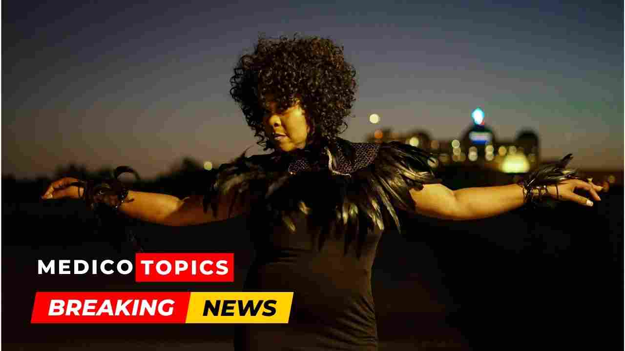 Tiffany Robinson, also known as "Tip the singer," died. She was a vocalist, soul artist of blues R&B neo soul, a recording artist, and a writer.